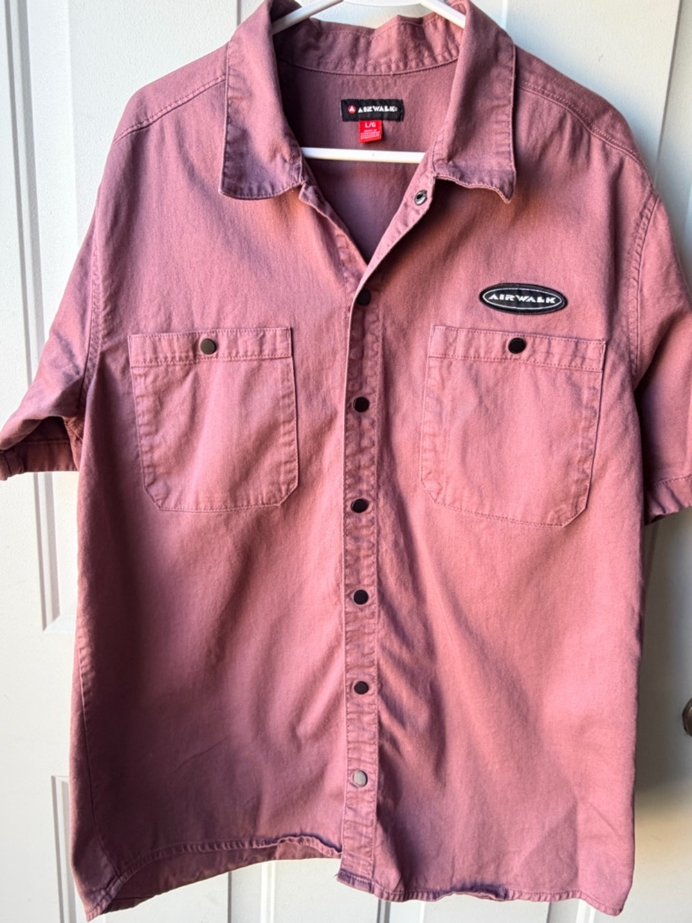 Airwalk Men’s Large Mauve Pink Button Up Shirt Short Sleeve Skate Streetwear